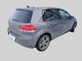 Volkswagen Golf - 2010
