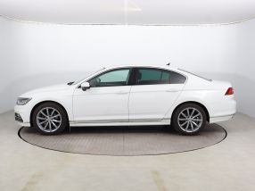 Volkswagen Passat - 2017