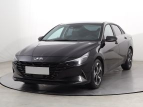 Hyundai Elantra - 2022