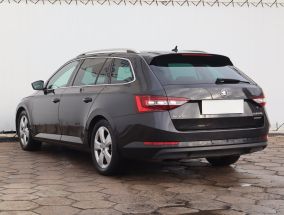 Škoda Superb - 2017