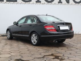 Mercedes - Benz C - 2007