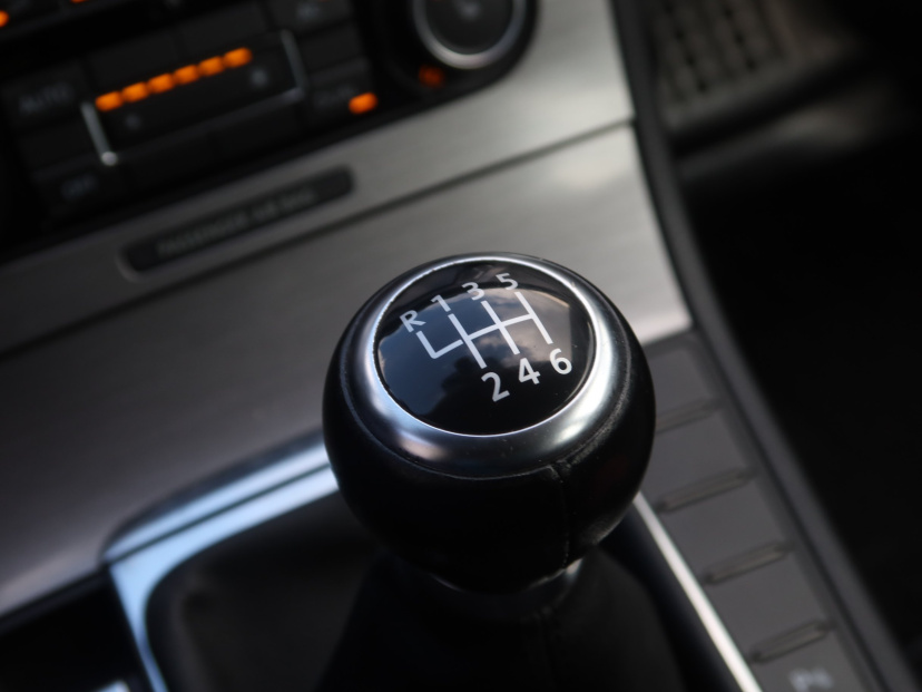 Volkswagen Passat, 2011