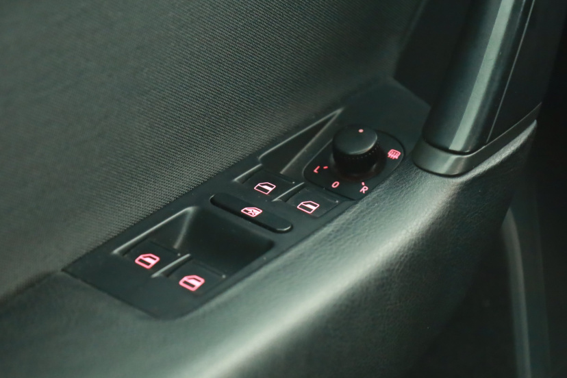 Volkswagen Passat, 2011