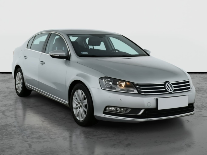 Volkswagen Passat, 2011