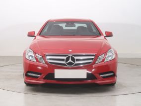 Mercedes-Benz E - 2012
