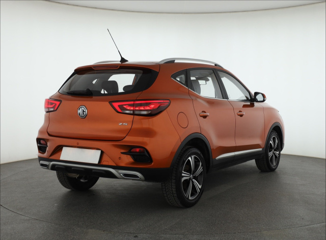 MG ZS SUV