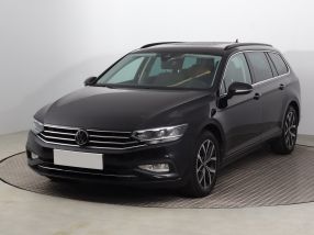 Volkswagen Passat - 2022