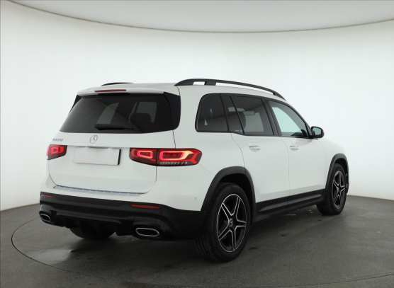 Mercedes-Benz GLB 250