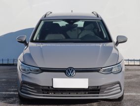 Volkswagen Golf - 2020