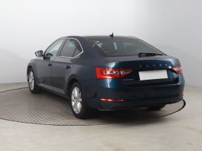 Škoda Superb - 2022