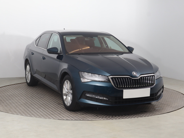 Skoda Superb 2022