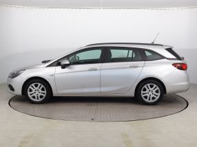 Opel Astra - 2020