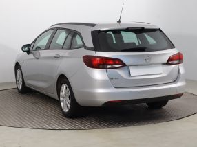 Opel Astra - 2020