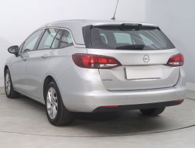 Opel Astra - 2022