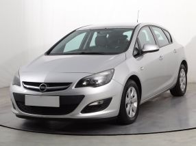 Opel Astra - 2014