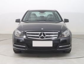 Mercedes - Benz C - 2011
