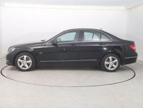 Mercedes - Benz C - 2011