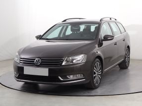 Volkswagen Passat - 2013