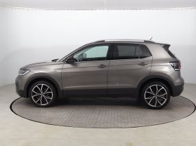 Volkswagen T-Cross - 2021
