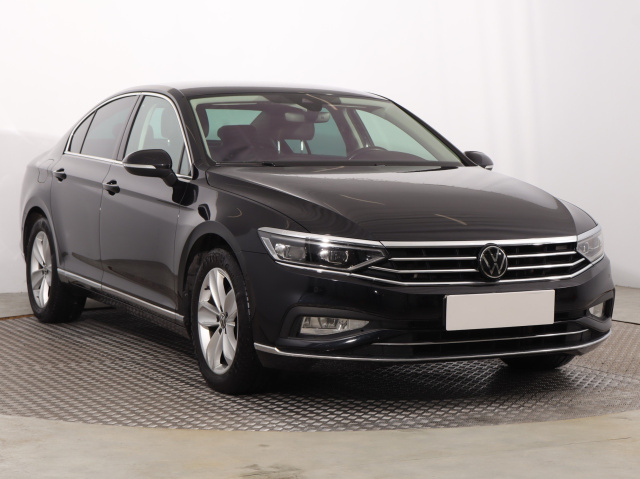 Volkswagen Passat 2021