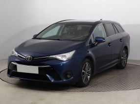 Toyota Avensis - 2015