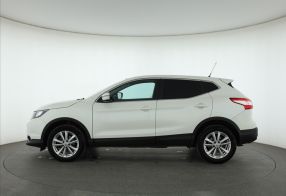 Nissan Qashqai - 2015