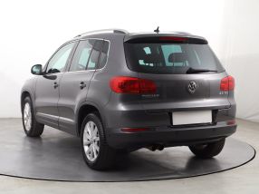 Volkswagen Tiguan - 2014