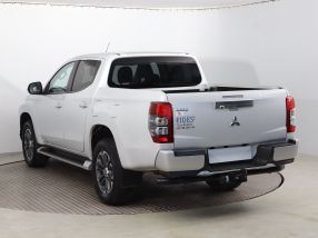 Mitsubishi L200 - 2021