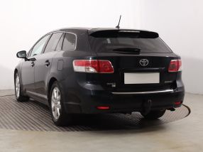 Toyota Avensis - 2011