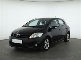 Toyota Auris - 2010