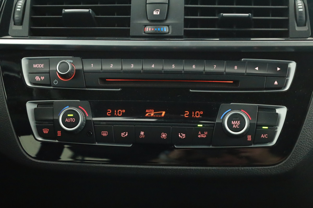 BMW 1