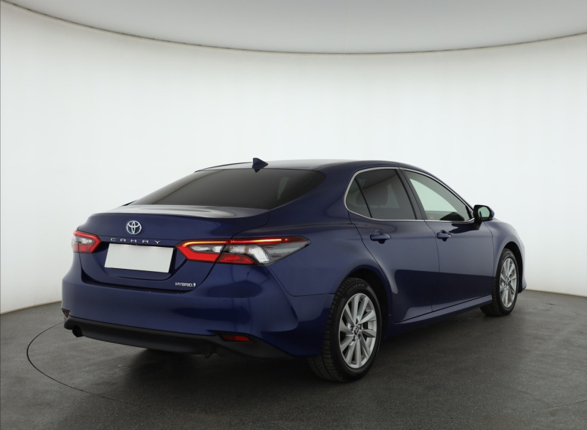 Toyota Camry, 2023
