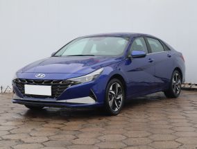 Hyundai Elantra - 2021