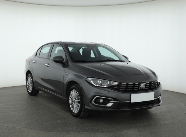 Fiat Tipo 2022