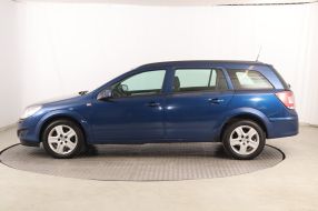 Opel Astra - 2009