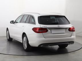 Mercedes-Benz C - 2015