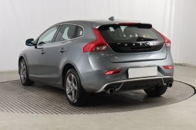 Volvo V40 - 2015
