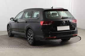 Volkswagen Passat - 2023