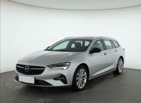 Opel Insignia - 2022