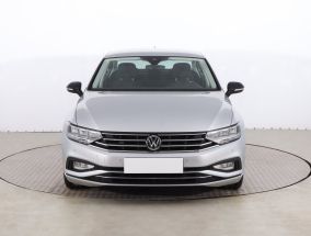 Volkswagen Passat - 2020