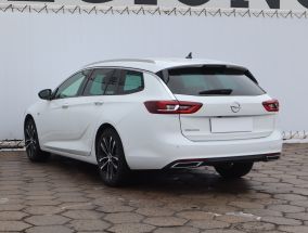 Opel Insignia - 2021