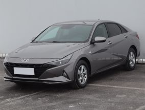 Hyundai Elantra - 2022
