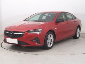 Opel Insignia - 2021