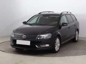 Volkswagen Passat - 2013