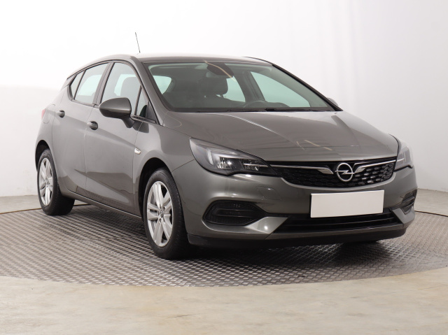 Opel Astra 2020
