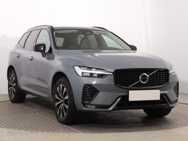 Volvo XC60 2022