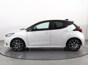Toyota Yaris - 2021