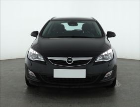 Opel Astra - 2010