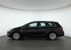 Opel Astra - 2010