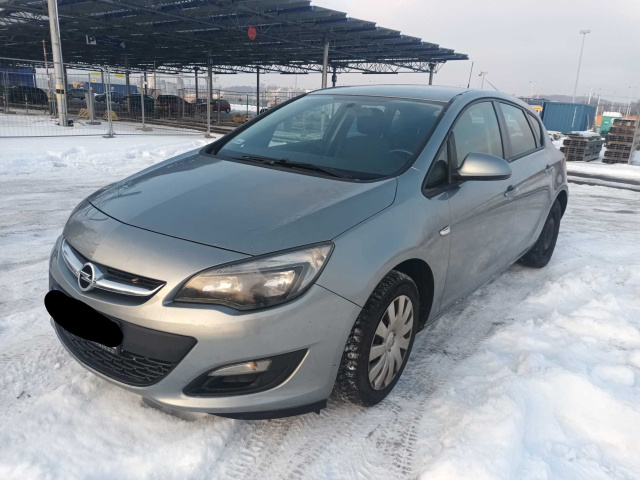 Opel Astra 2015